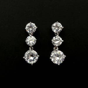 bridal earrings jewelry bridesmaid gift 6mm 8mm wedding earrings Clear white round drop cubic zirconia round AAA cz post diamond solitaire