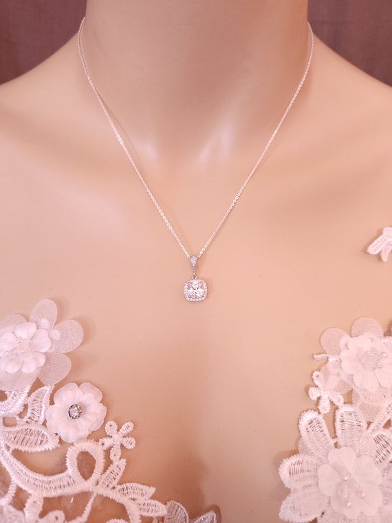 CZ Rhinestone Necklace For Women - Dainty Cubic Zirconia Pendant Choker For Bride, Bridesmaid, Gift