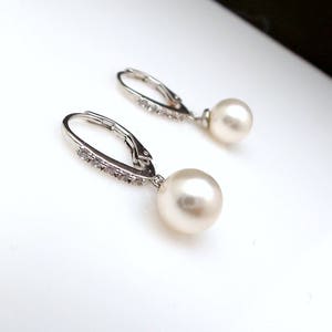 sterling silver wedding jewelry bridal earrings christmas prom party bridesmaid gift 8mm round crystal  pearl cubic zirconia lever back