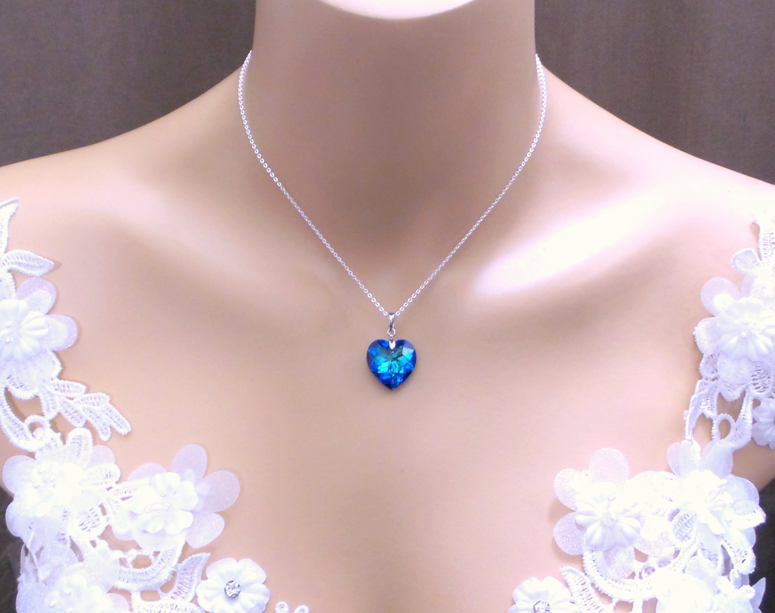 Collier Coeur "Un Bisou Pour Mon Amour" Avec Cristal - Longueur 18" - Neuf Sans Boîte