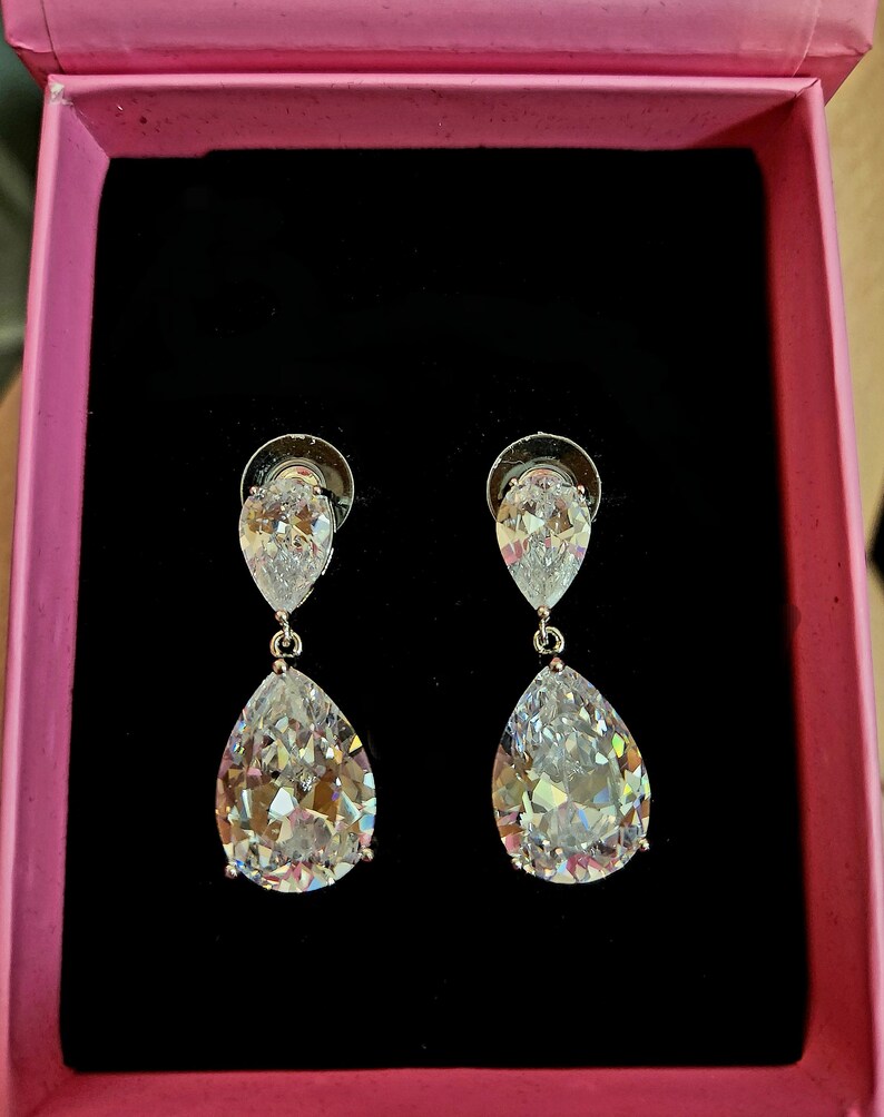 M bridal earrings jewelry bridesmaid gift wedding Clear white teardrop cubic zirconia teardrop cz rhodium post earrings Free US shipping image 4