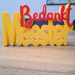 Regalo de despedida "Gracias Maestro" - Regalo personalizable en 3D con colores a elegir - Un agradecimiento único para el Maestro. Por Selwyn 3D.