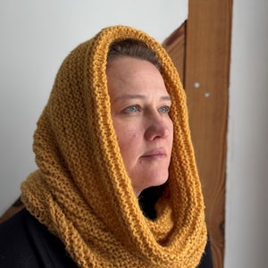 Hand Knit Snood/ Knit Winter Scarf/ Knitted hood/ Hooded scarf/ Tunnel/ Wool Infinity Scarf/ Chunky Tube Scarf/ Cozy Cowl Scarf/ Wool Snood