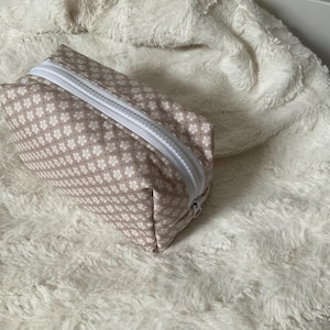 cosmetic bag