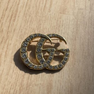 Rare Vintage Gift Brooch Gucci Gold Tone With Stones Good Condition