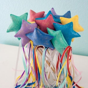 CUSTOM Disney Princess Star Wand - Fairy Wand - Princess Wand - Hecho a mano - Custom Wands - Party Favors - Pretend Play - Stars - Wand