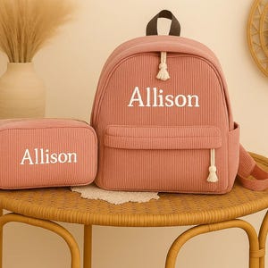 Sac à dos personnalisé et trousse à crayons Sac personnalisé en velours côtelé avec nom brodé, trousse à cosmétiques assortie, demoiselle d'honneur \ cadeau de rentrée