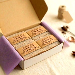 Geschenkset mit 4 natürlichen, überfetteten Seifen mit Kaffeesatz | Sanftes Peeling, kaltgerührt, handgefertigt | Zero-Waste-Geschenk, Körperpflege