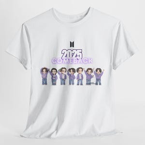 Camiseta de regreso de BTS 2025 / Diseño de dibujos animados de los 7 miembros / Regreso de Bangtan Sonyeondan / Mercancía ARMY / Regalo para fans del Kpop / Regalo para mamá mamá madre