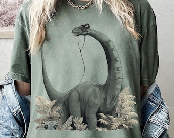 Comfort Colors shirt brachiosaurus-dinosaurus, vintage T-shirt