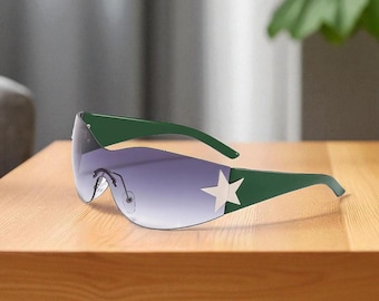 Aesthetic Punk Y2K Sunglasses For Women And Men, Trendy Wrap Around Goggles With Star Decoration, Retro UV400 Protective Eyewear Shades