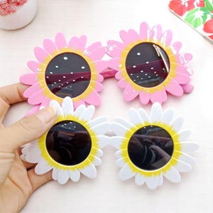 Niedliche Sonnenblume Brille für Kinder, Funky Runde Kinder Sonnenbrillen, Summer Vibes Bunte Brille, Kinder Zubehör, Geschenk für Kinder