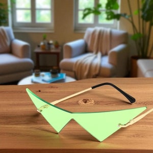 Gurren Lagann Costume Sunglasses, Unique Anime Sunglasses Halloween Gift, Cool Cosplay Costume, Festival Accessories, Gift For Friend
