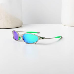 Biker Sunglasses for Men and Women, Sport Wrap Sunglasses, Red Mirror Lens Cycling Glasses, Unisex Outdoor Riding Shades, Outdoor Goggles Blue 2