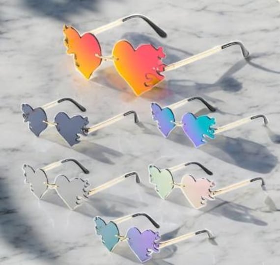 Batheidon Occhiali cuore, Occhiali da Sole a Forma di Cuore per Uomo e Donna - Design Unico con Lenti Polarizzate, Protezione UV400 - Adatto per concerti, festival e matrimoni