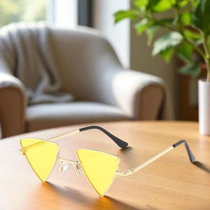 Triangle MIC Costume Sunglasses, Yellow Anime Sunglasses Halloween Gift, Cool Cosplay Costume, Festival Accessories, Gift For Girlfriend