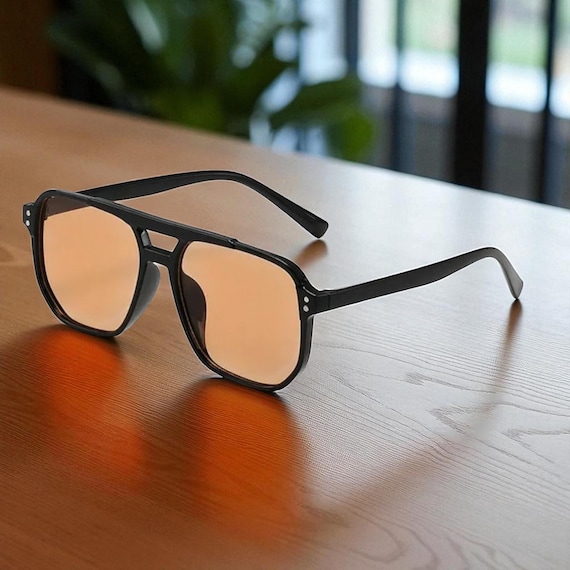 Square Frame Sunglasses, Retro Orange Shades , Stylish  display picture 3