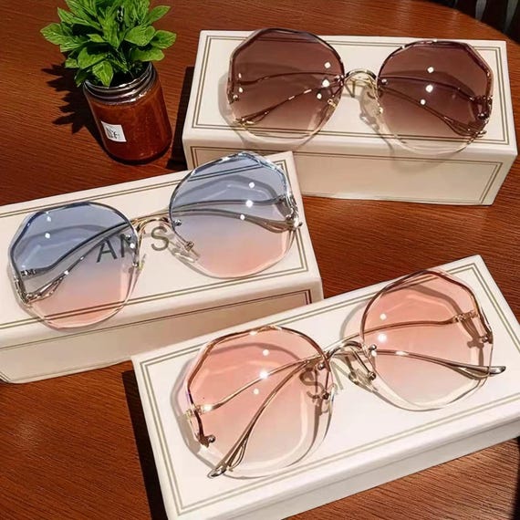 Chic Oversized Square Sunglasses, Stylish Fashion Accessory  display picture 1