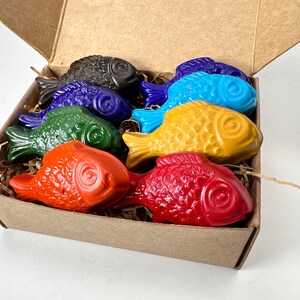 Fish Crayons Handcrafted with Natural Soy Wax Nature Gift for Kids image 9