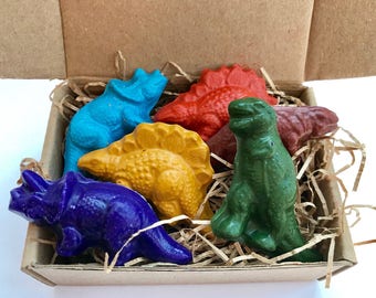 Dinosaur CRAYONS - Natural Crayons - Dinosaur Gift - Dinosaur Toy - Kids Party Gift - Handmade Dinosaur Soy Crayons - Dino Gift