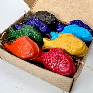 Fish Crayons Handcrafted with Natural Soy Wax Nature Gift for Kids image 4