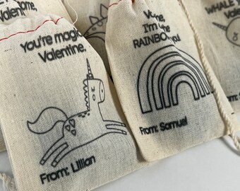 Class Valentine's Day Party Favors - HEART natural soy crayons - Valentine's Gift for Friend  - Color Your Own Bag for Kids - Eco Friendly