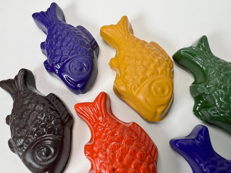 Fish Crayons Handcrafted with Natural Soy Wax Nature Gift for Kids image 7