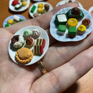 Miniature Singapore Traditional Nonya Kueh Mix Platter, Dollhouse Diner, Ang Ku Kueh, Clay Food, Doll Food Diner Food, Faux Food image 8