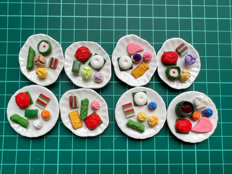 Miniature Singapore Traditional Nonya Kueh Mix Platter, Dollhouse Diner, Ang Ku Kueh, Clay Food, Doll Food Diner Food, Faux Food image 1