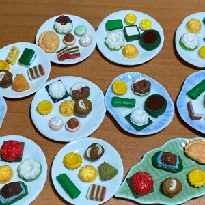 Miniature Singapore Traditional Nonya Kueh Mix Platter, Dollhouse Diner, Ang Ku Kueh, Clay Food, Doll Food Diner Food, Faux Food image 5