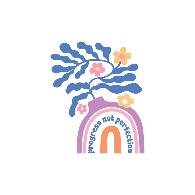 Puede incluir: Ilustraci&oacute;n caprichosa que presenta un jarr&oacute;n morado con un dise&ntilde;o de arco&iacute;ris y las palabras "progress not perfection". Hojas azules estilizadas y flores rosas y amarillas completan el dise&ntilde;o. La imagen est&aacute; sobre un fondo blanco.