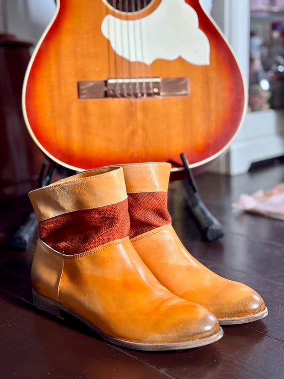Vintage Italian Lavorazione Artigiana Ankle Boots - Etsy Canada display picture 1