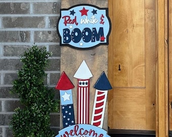 Meuble bas de porche interchangeable Patriotic - Enseigne de porche en bois personnalisée avec des motifs interchangeables pour les fêtes et tous les jours
