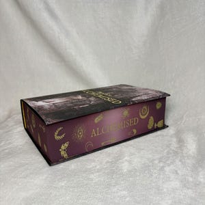 Alchemised by SenLinYu with custom sprayed edges | Dark fantasy book image 4