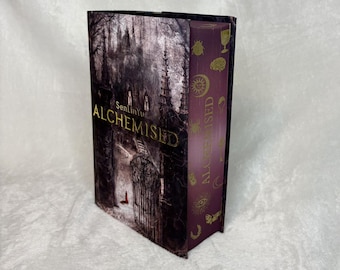 Alchemised by SenLinYu with custom sprayed edges | Dark fantasy book