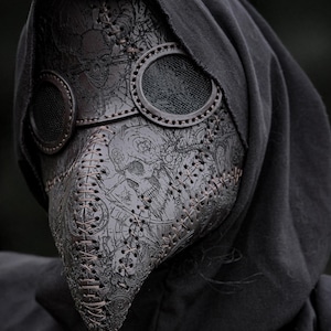 Plague Doctor Mask with Skull Engraving – Handmade Leather Steampunk Costume Helmet