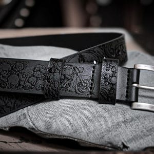 Engraved Leather Biker Belt – Motor Parts as Skulls – Gothic Custom Design