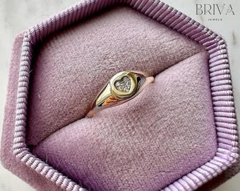 Herz Diamant Siegelring | Vintage inspirierter Pinky Ring | 14K Gelbgold Lünette Set Diamant Siegel | Geschmiedet in einiger Werkstatt