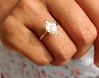 Lozenge Cut Moissanite Solitaire Ring | Unique Geometric Diamond Wedding Ring in 14K Gold | Modern Minimalist Engagement Ring for Her
