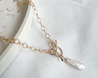 Pearl Toggle necklace, gold necklace, silver necklace, dainty, crystal and stone, handmade Minimalist, handmade jewellery, gift