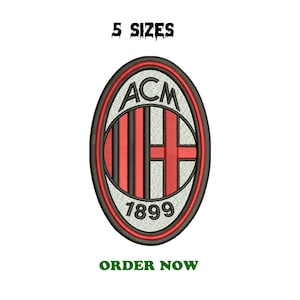 Puede incluir: Parche bordado con el logo de ACM en rojo, negro y blanco. El diseño ovalado incluye las letras "ACM" y el año "1899". También se muestra el texto "5 TAMAÑOS" y "PEDIR AHORA".