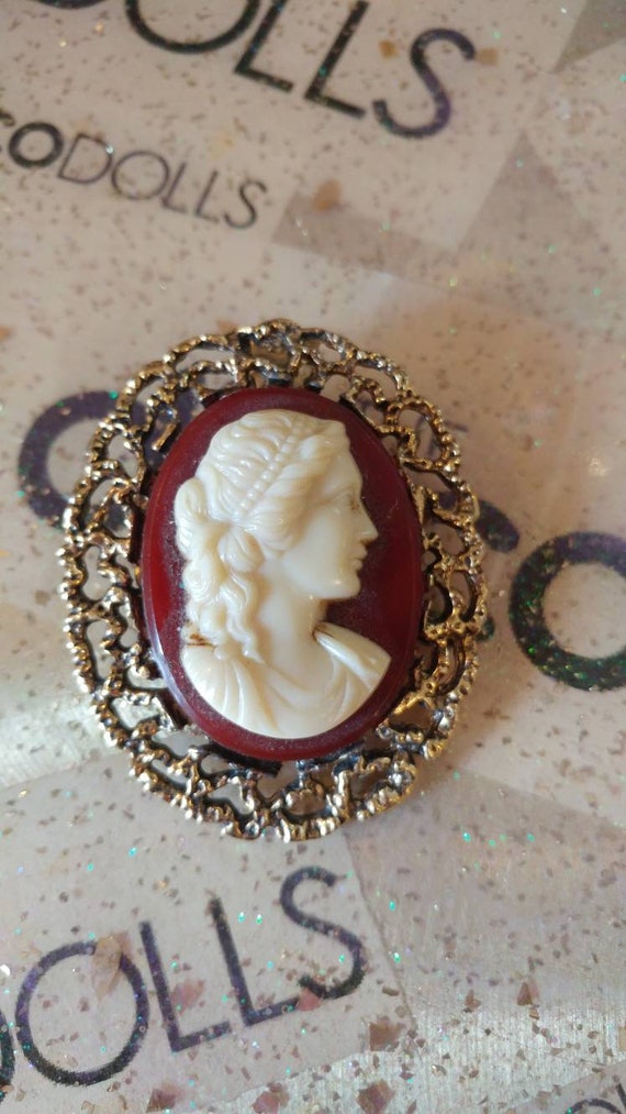 Cameo Brooch/ Pendant - image 2