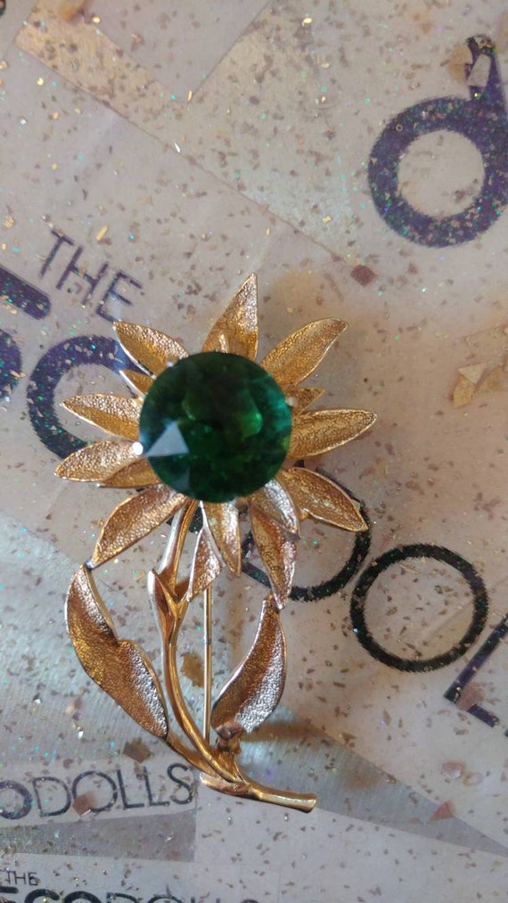 Hobe Green Flower Brooch