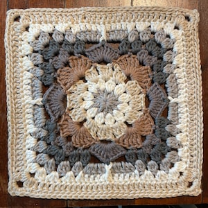 Patrón de crochet cuadrado de la abuela Genevieve (PDF)