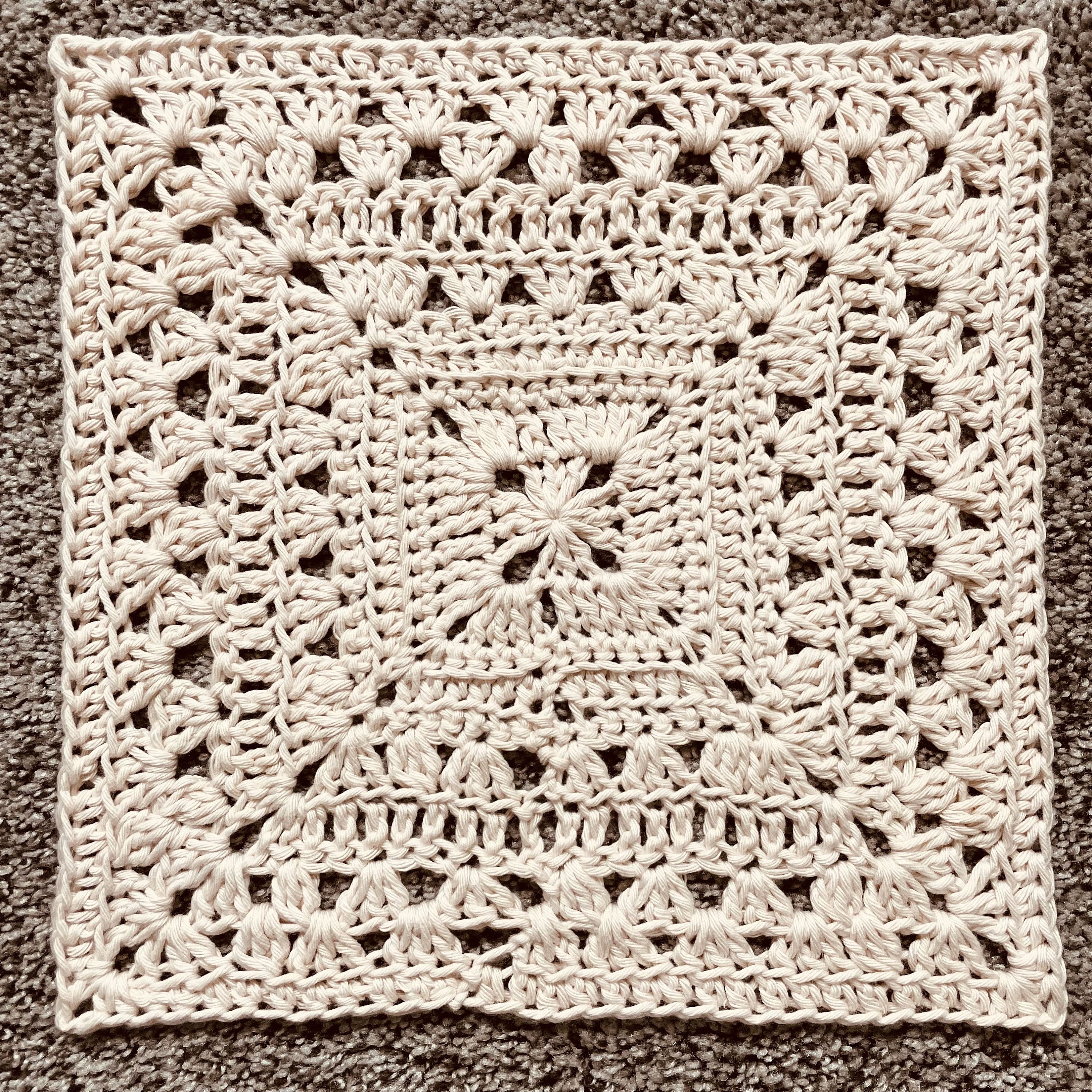 Square Ruth Ruth Granny Square Crochet Pattern PDF - Etsy