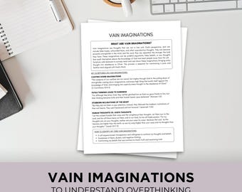 Könnte beinhalten: Weiße Papiere mit dem Titel "VAIN IMAGINATIONS" und Text über Überdenken und glaubensbasierte Fragen zur psychischen Gesundheit. Eine Kaffeetasse, ein Stift und eine Tastatur sind ebenfalls sichtbar.