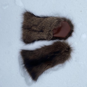 Fisher Fur Mittens