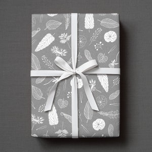 3 x Geschenkpapier | Am Wegesrand | MAUSGRAU | 100% Recyclingpapier