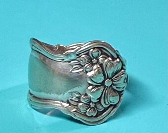 Spoon Ring Floral themed