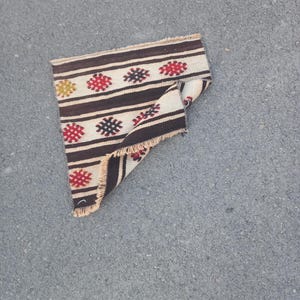 Tapis Kilim vintage 2 x 2 : tapis turc en laine fait main, décoration bohème